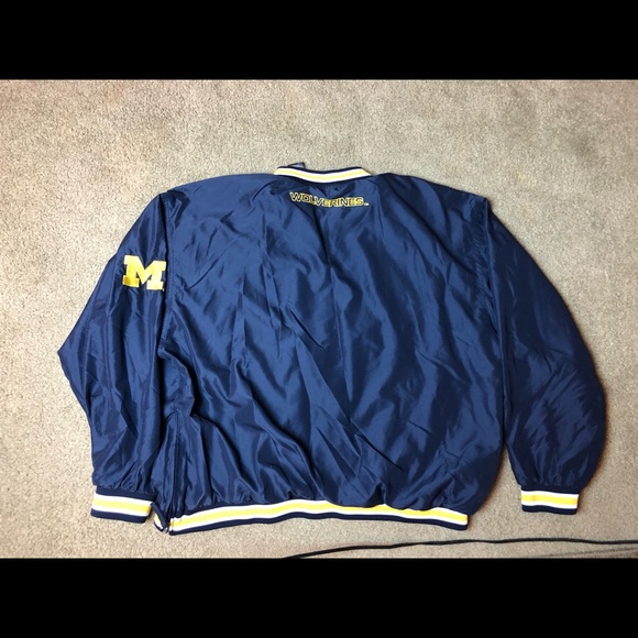 Vintage University of Michigan Pullover - Picture 7 of 8